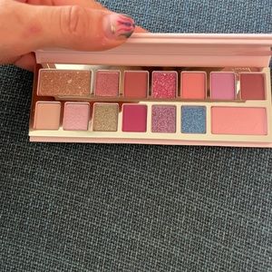 Too Faced Eyeshadow Palette